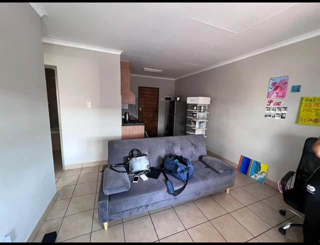 2 BEDROOM PROPERTY TO RENT IN KIBLER PARK