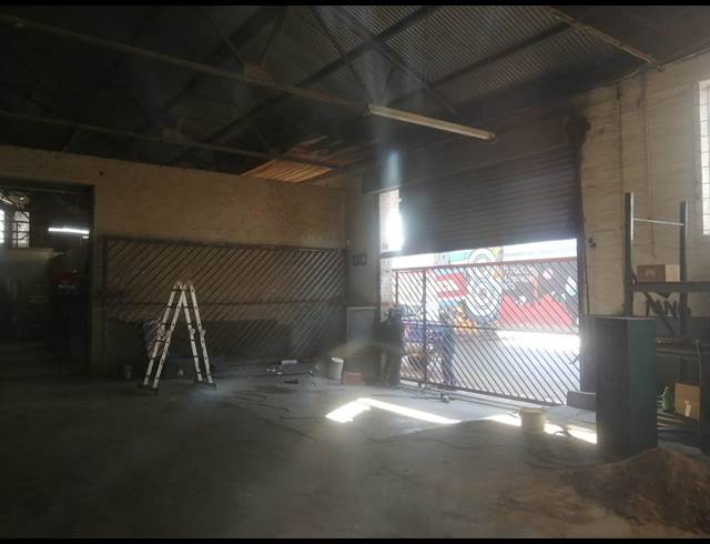 600M² WAREHOUSE TO LET IN JOHANNESBURG CENTRAL