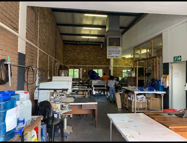 235M² WAREHOUSE TO LET IN STRIJDOMPARK