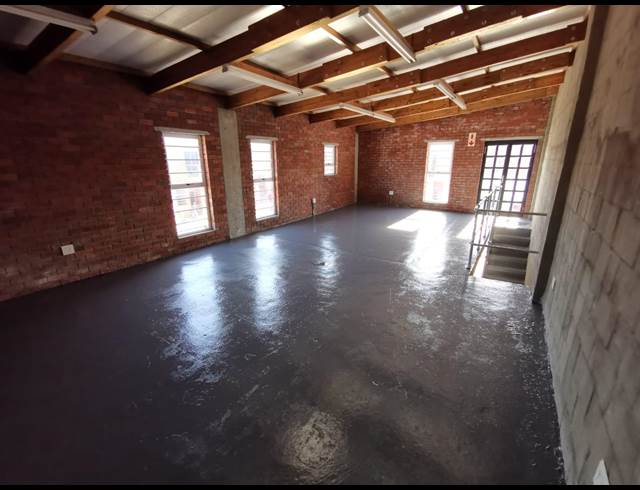 105M² WAREHOUSE TO LET IN MAITLAND