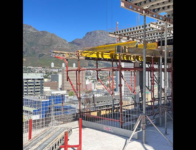 3,981M² OFFICE TO LET IN CAPE TOWN CITY CENTRE