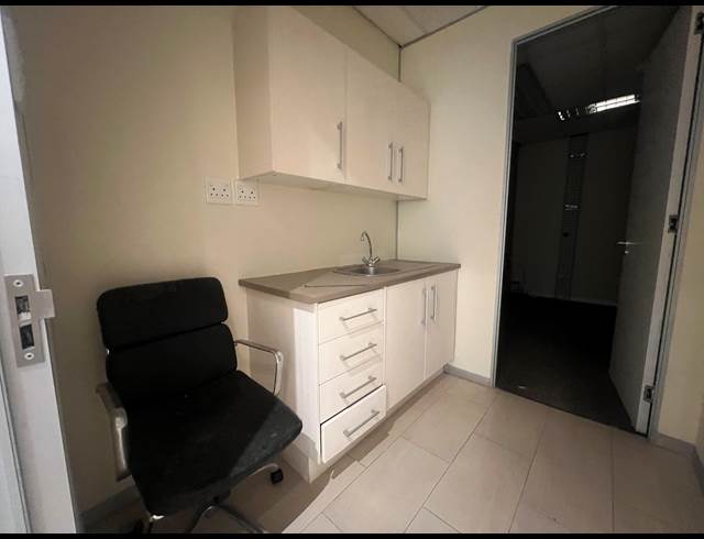 324M² OFFICE TO LET IN ILLOVO