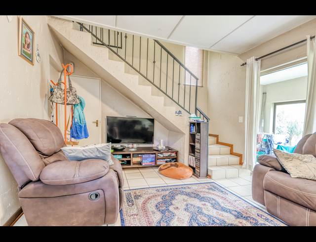 3 BEDROOM TOWNHOUSE RENTED IN NORTHGATE