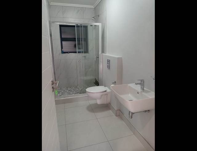 2 BEDROOM APARTMENT TO LET IN UMHLANGA RIDGE
