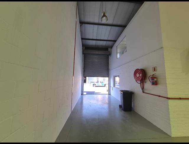 260M² WAREHOUSE TO LET IN BRACKENFELL INDUSTRIAL