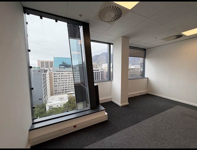 1,056M² OFFICE TO LET IN CAPE TOWN CITY CENTRE
