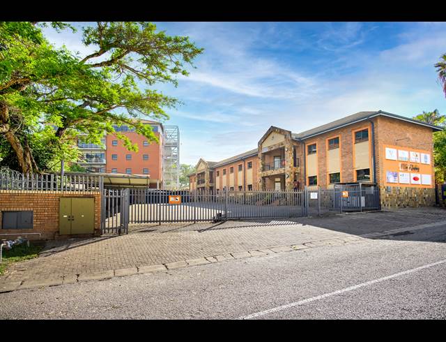 88.20M² OFFICE TO LET IN SONHEUWEL