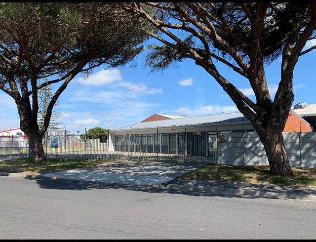 3,189M² WAREHOUSE TO LET IN EPPING INDUSTRIAL