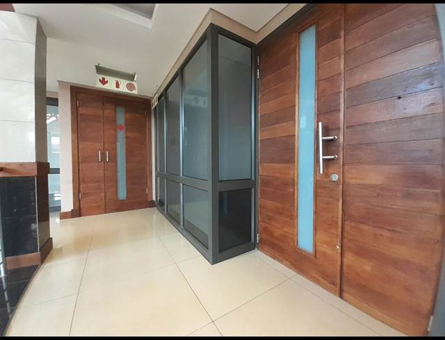 879M² OFFICE TO LET IN HIGHVELD