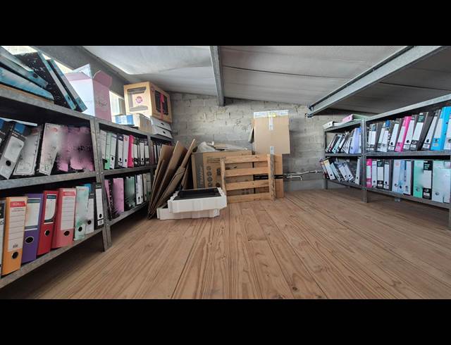 128M² OFFICE TO LET IN WESTLAKE
