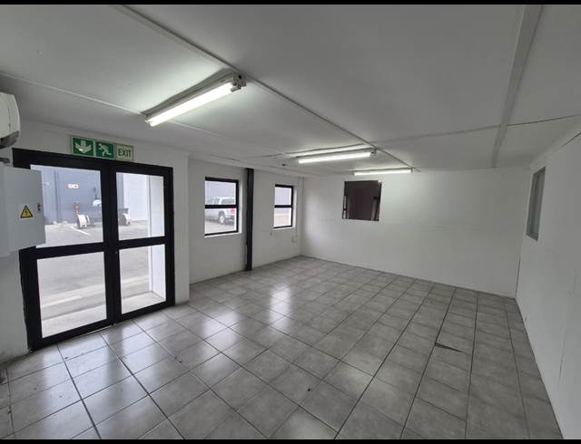 253M² WAREHOUSE TO LET IN ELSIES RIVER INDUSTRIAL
