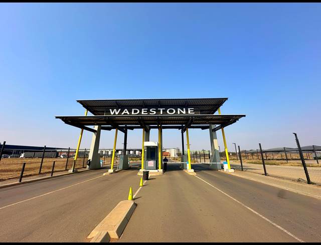 5,272M² WAREHOUSE TO LET IN WADEVILLE