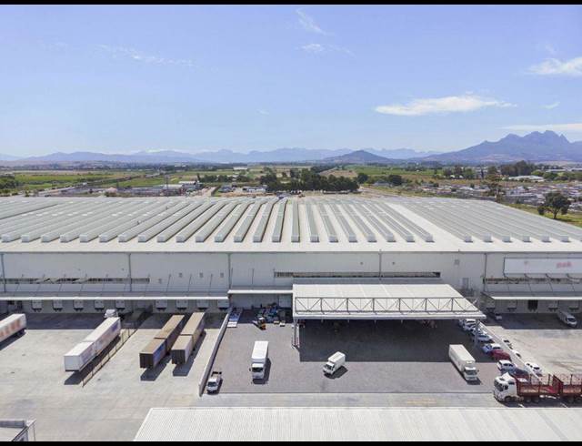 13,536M² WAREHOUSE TO LET IN KRAAIFONTEIN INDUSTRIA
