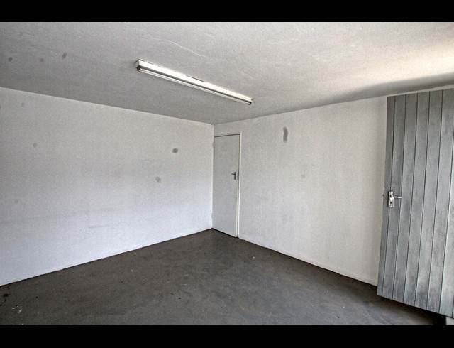 352M² WAREHOUSE TO LET IN CITY DEEP