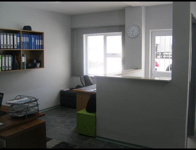 363M² FACTORY TO LET IN GEORGE PARK