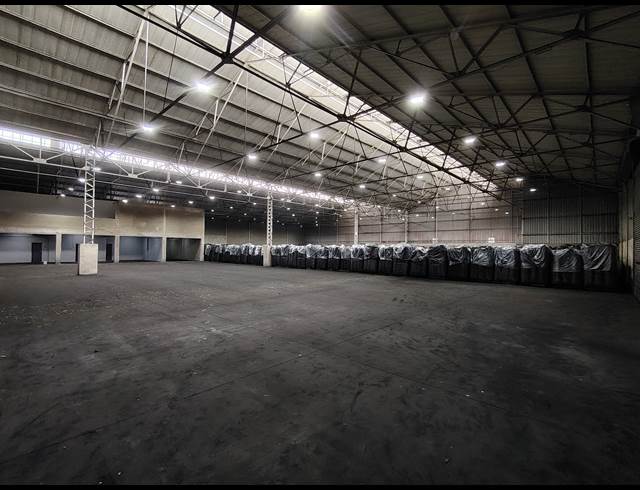 2,700M² WAREHOUSE TO LET IN ALBERTON NORTH