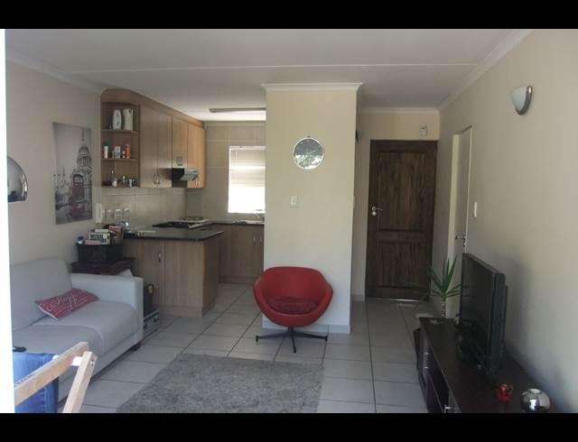 2 bed property to rent in KAAPSIG