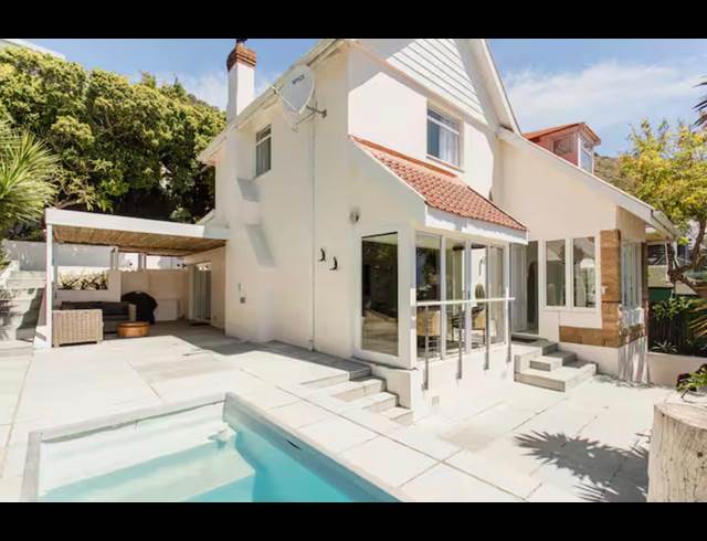 2 BEDROOM DETACHED TO LET IN GREEN POINT