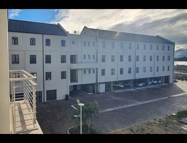 22M² OFFICE TO LET IN PAARL CENTRAL