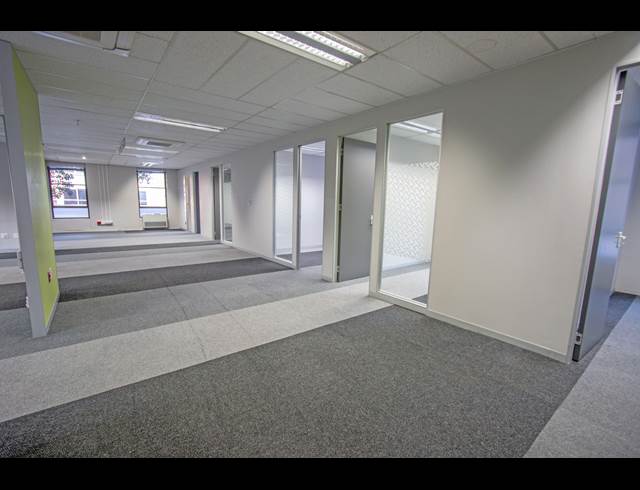 2,000M² OFFICE TO LET IN ROSEBANK