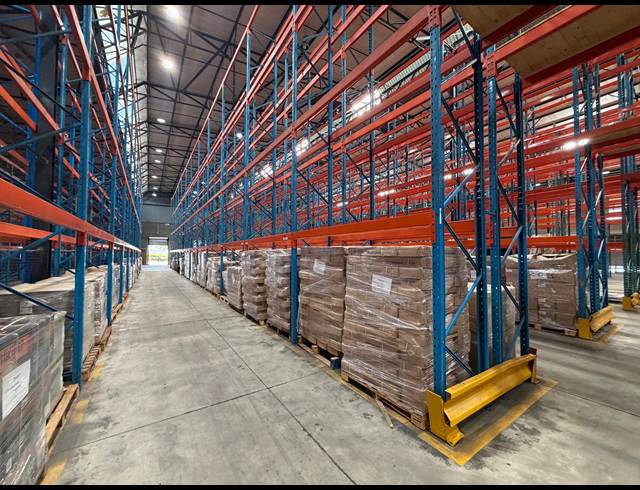 7,988M² WAREHOUSE TO LET IN RANDJESPARK