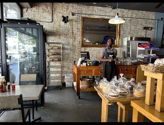 331M² RESTAURANT TO LET IN SEA POINT