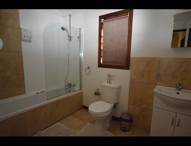 3 BEDROOM APARTMENT TO LET IN WHITE RIVER RURAL
