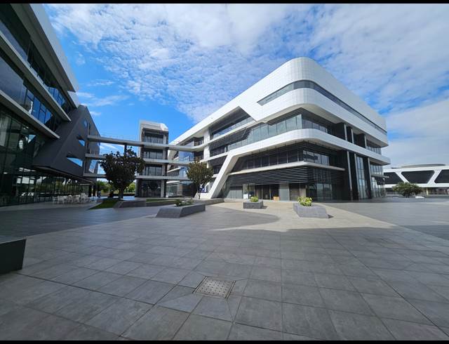 568M² OFFICE TO LET IN HIGHVELD