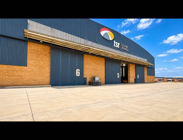 1,800M² WAREHOUSE TO LET IN TUNNEY