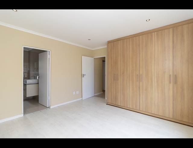 3 BEDROOM HOUSE TO LET IN PARKLANDS NORTH