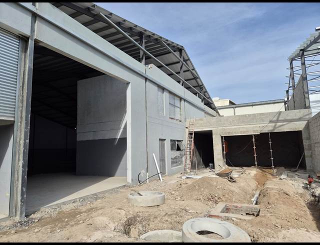 802M² WAREHOUSE TO LET IN WIMBLEDON ESTATE