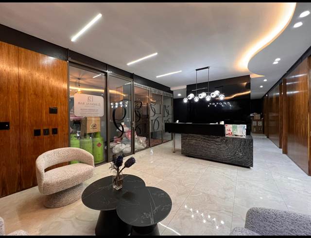 300M² BUSINESS CENTRE TO LET IN MORNINGSIDE