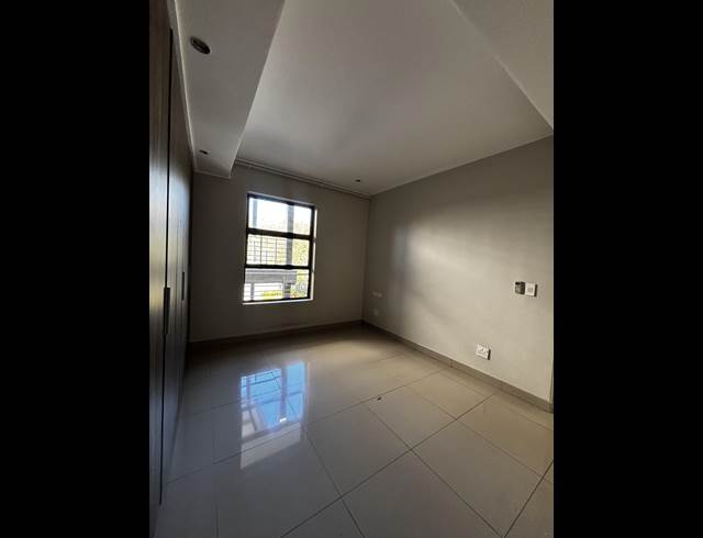 2 BEDROOM APARTMENT TO LET IN PARKMORE