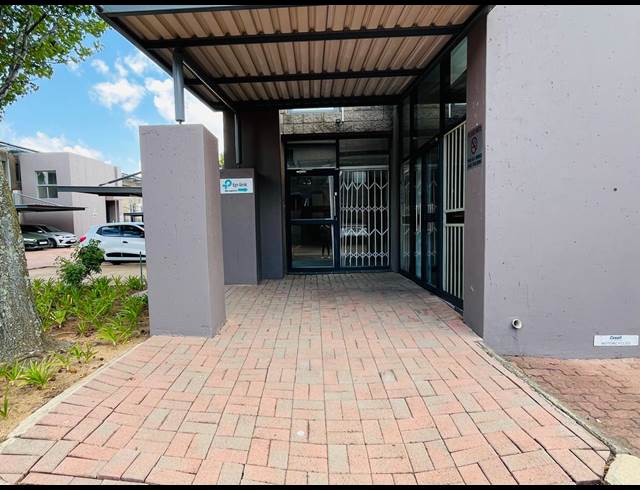 385M² OFFICE TO LET IN RANDJESPARK