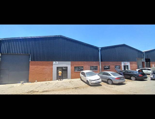 483M² MINI FACTORY TO LET IN COSMO BUSINESS PARK