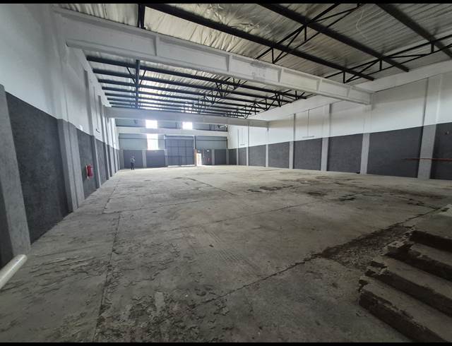 505M² WAREHOUSE TO LET IN DENVER
