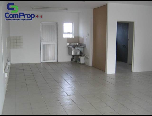 63M² RETAIL TO LET IN BALLITO CENTRAL