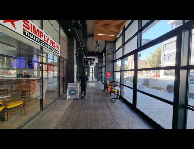 443M² RESTAURANT TO LET IN WOODSTOCK