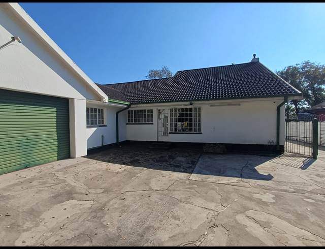 4 BEDROOM HOUSE TO LET IN VANDERBIJLPARK SE 7