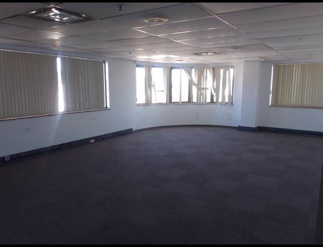1,410M² OFFICE TO LET IN MUSGRAVE