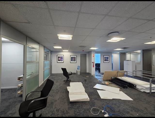 2,246M² OFFICE TO LET IN CAPE TOWN CITY CENTRE