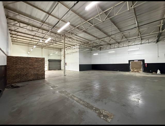 559M² WAREHOUSE TO LET IN HALFWAY HOUSE