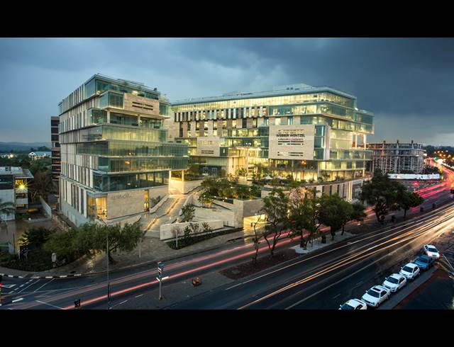 1,155M² OFFICE TO LET IN SANDTON CENTRAL
