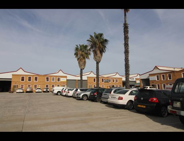 330M² WAREHOUSE TO LET IN KILLARNEY GARDENS