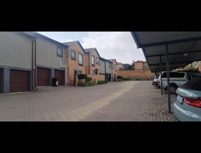 3 BEDROOM PROPERTY TO RENT IN WILGEHEUWEL