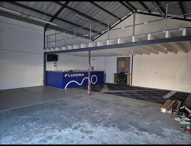 339M² WAREHOUSE TO LET IN ELFINDALE