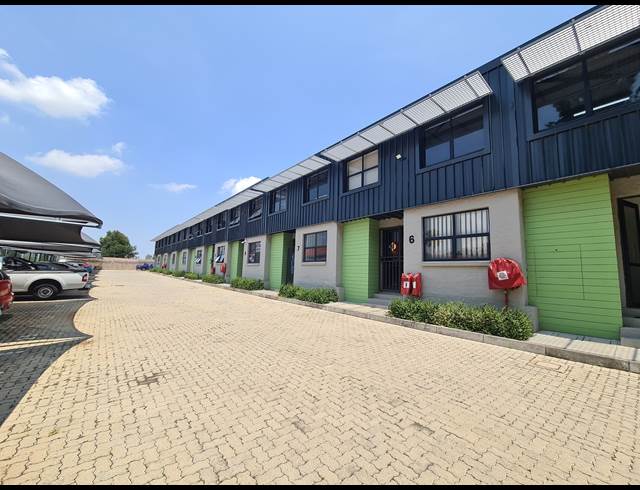 140M² WAREHOUSE TO LET IN PRESIDENT PARK