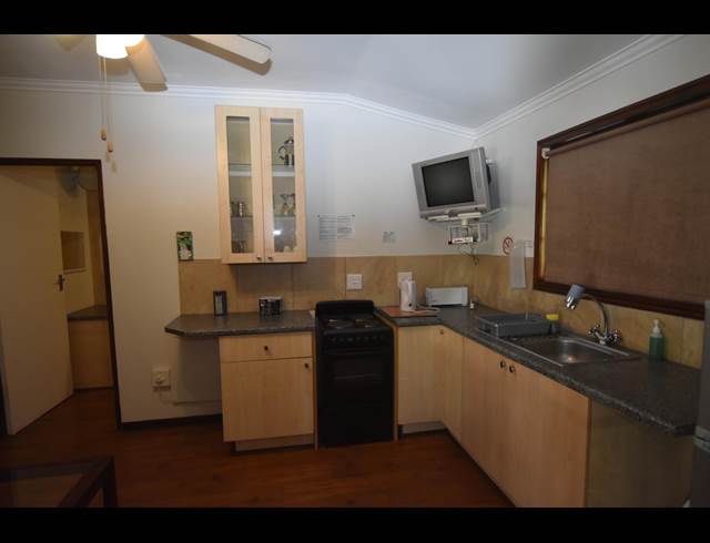 3 BEDROOM APARTMENT TO LET IN WHITE RIVER RURAL
