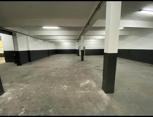 1,160M² WAREHOUSE TO LET IN MAITLAND