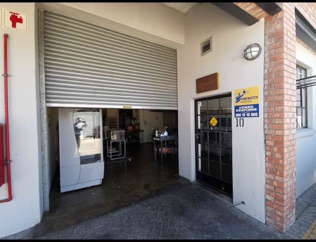 124M² BUILDING TO LET IN MAITLAND